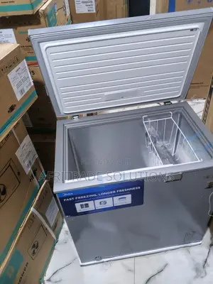 Midea 198l Commercial Home Deep Freezer