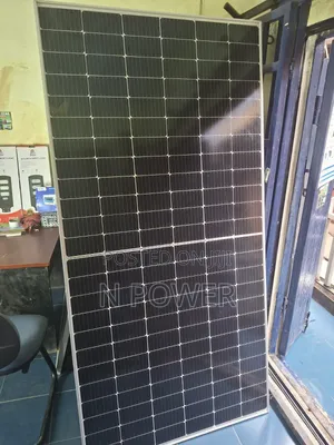 Canadian Used Monocrystaline 144cell 550w Half Cut Solar Panel
