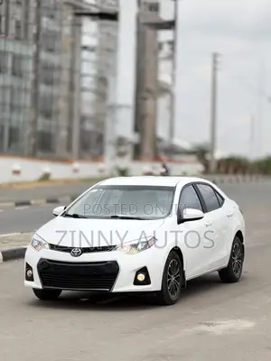 Toyota Corolla 2014 White