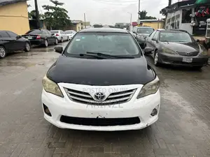 Toyota Corolla LE 4dr Sedan (1.8L 4cyl 4A) 2012 Black