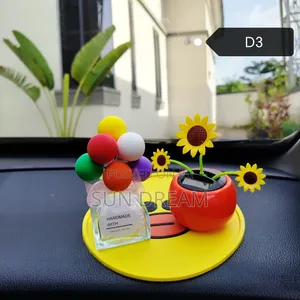 Car Ornaments It Shake When Moving Cars Perfume