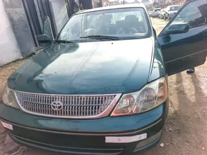 Toyota Avalon XLS w/ Bucket Seats 2003 Green