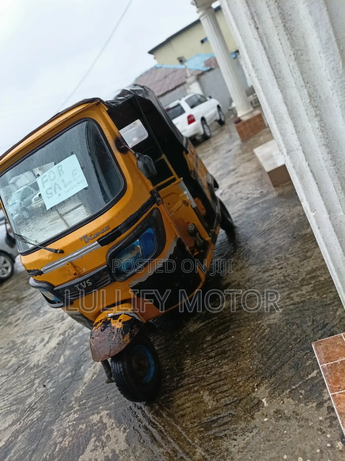 TVS Apache 160 4V 2017