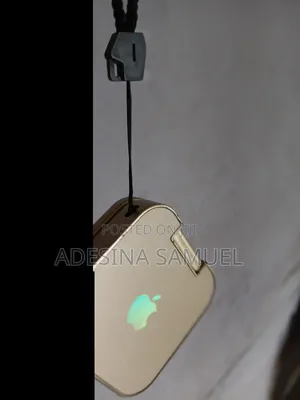 Apple iPhone 17 256 GB Gold