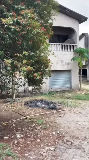 10bdrm Duplex in Wuse 2 for sale