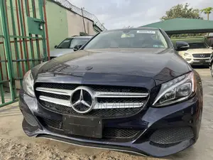 Mercedes-Benz C-Class C 300 (C205) 2016 Blue