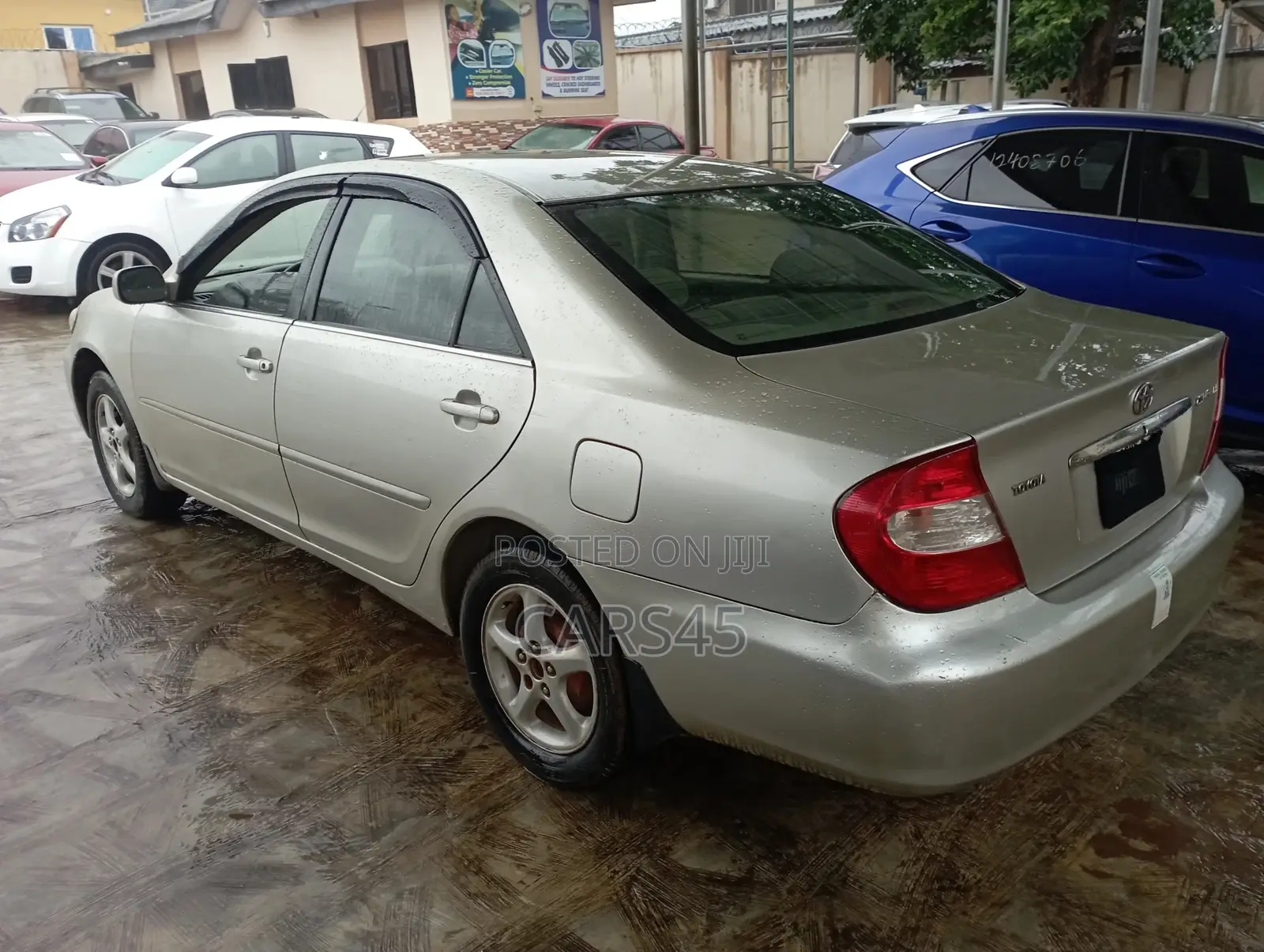 Toyota Camry 2004 Silver