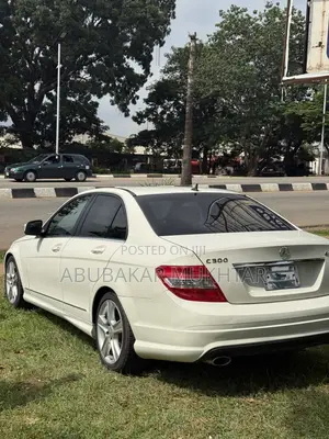 Mercedes-Benz C300 Sport Sedan AWD (3.0L 6cyl 7A) 2008 White