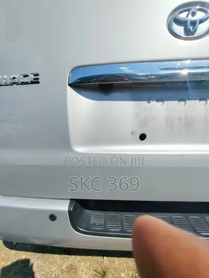 Toyota HiAce 2008 White