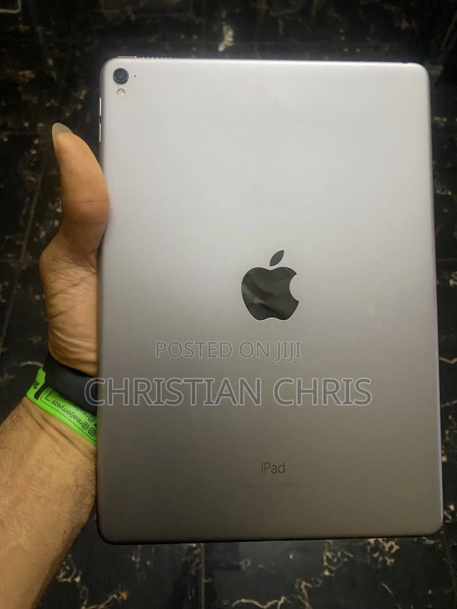 Apple iPad Pro 10.5 (2017) 128 GB Gray