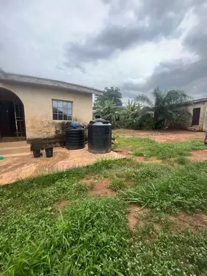 3bdrm Bungalow in Ado-Odo/Ota for sale