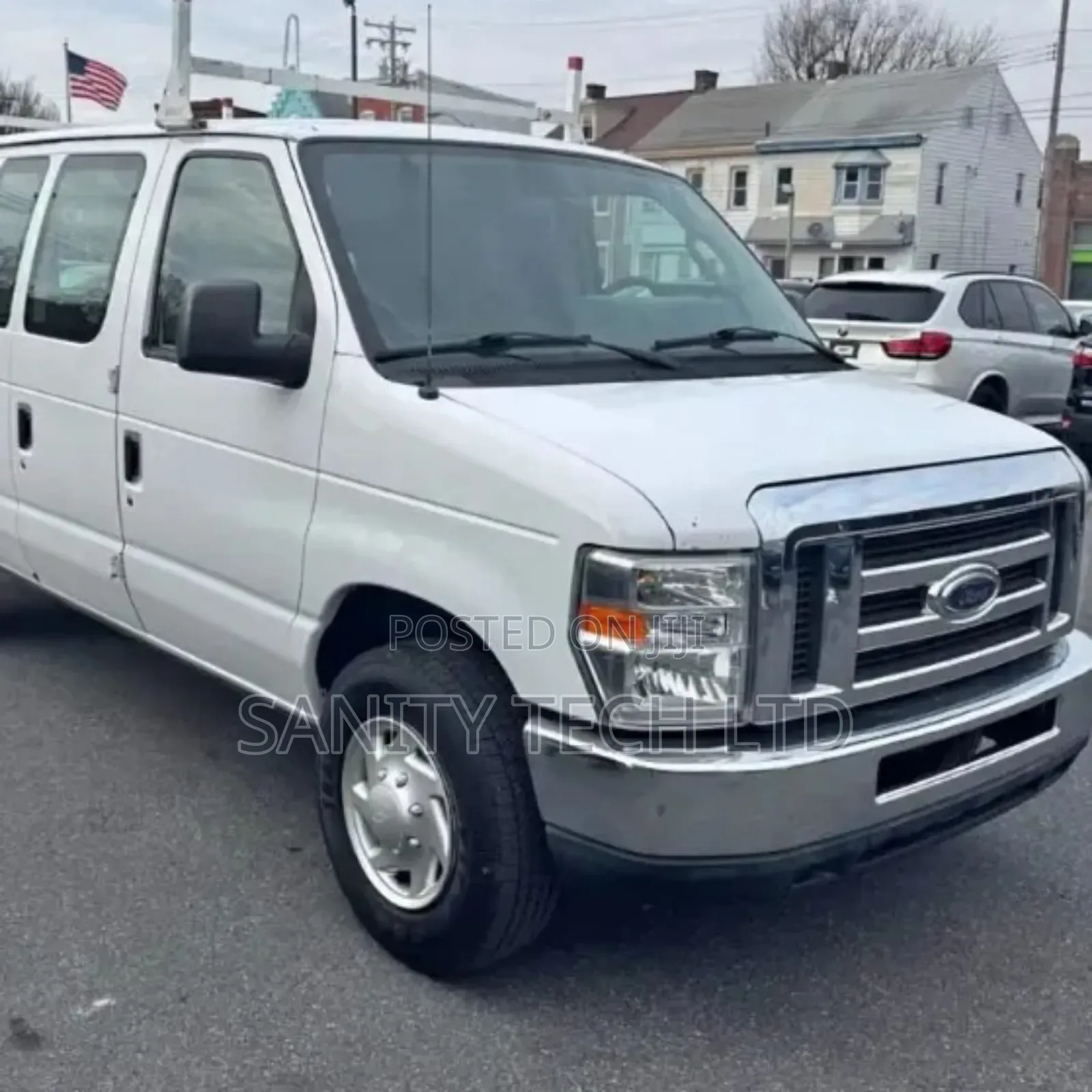 Ford E250 2013 White
