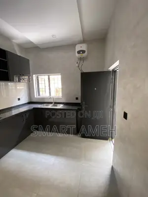 3bdrm Duplex in Fo1, Kubwa for rent