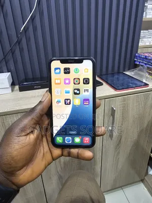 Apple iPhone XR 64 GB Black