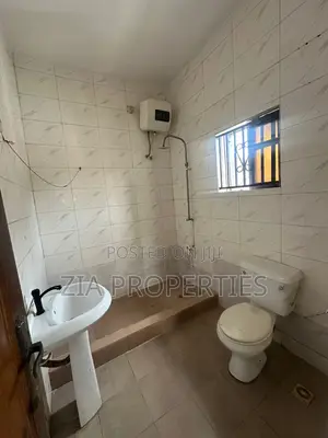 Mini Flat in Osapa London for rent