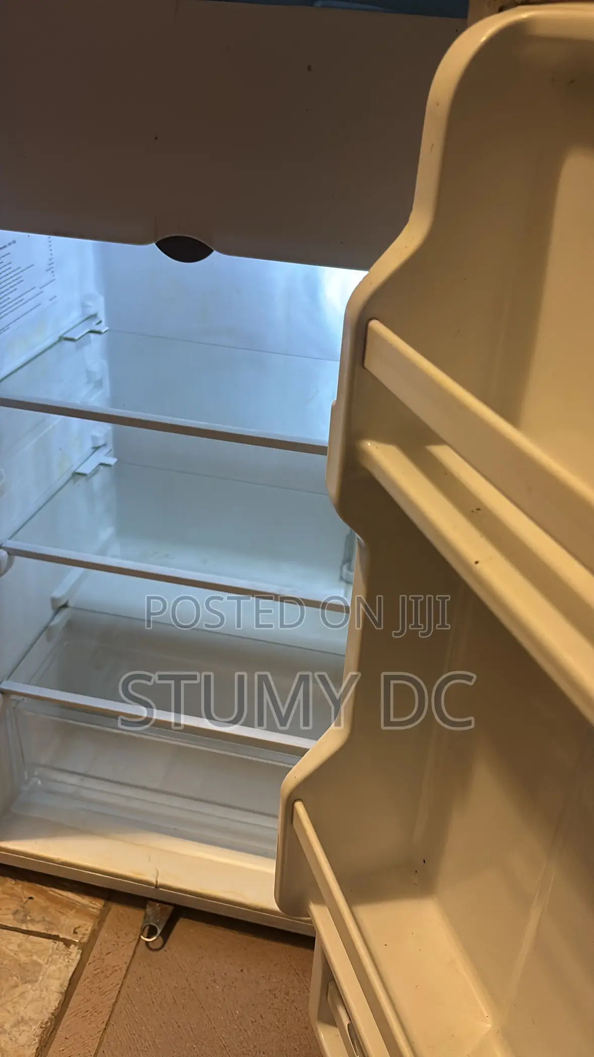 Single Door Refrigerator Akute