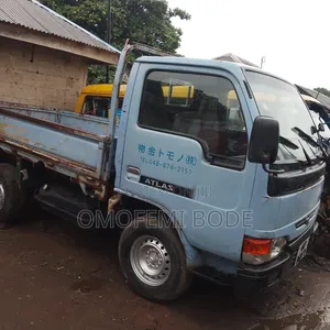 Nissan Cabstar First Body Use Like Tokunko Petrol