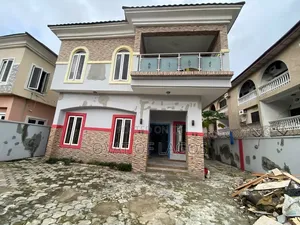 5bdrm Duplex in Lekki Phase 1 for rent