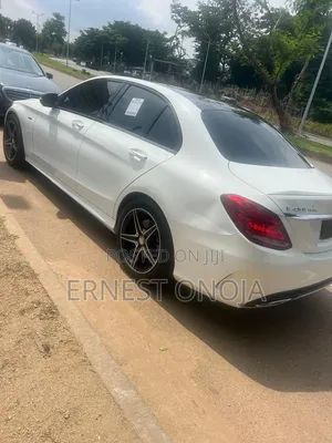 Mercedes-Benz C450 2016 White
