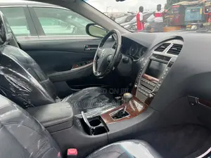 Lexus ES 350 2011 Black