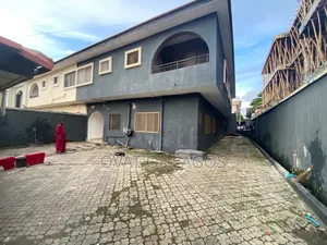 5bdrm Duplex in Lekki Phase 1 for rent