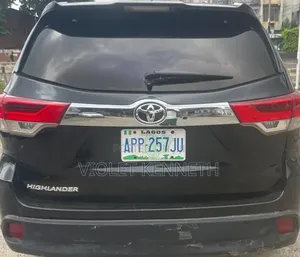 Toyota Land Cruiser Prado 2011 Black