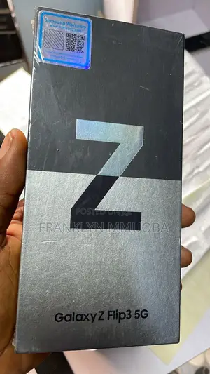 New Samsung Galaxy Z Flip3 5G 128 GB Black