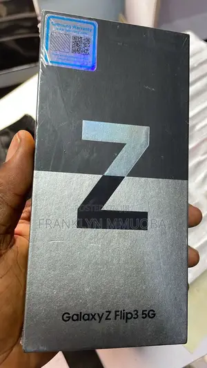 New Samsung Galaxy Z Flip3 5G 128 GB Black