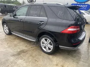 Mercedes-Benz M Class ML 350 4Matic 2013 Black