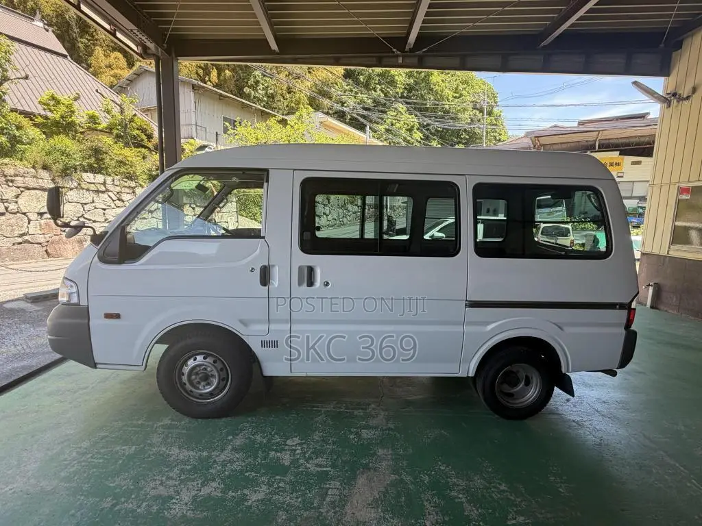 Mazda Bongo 2006