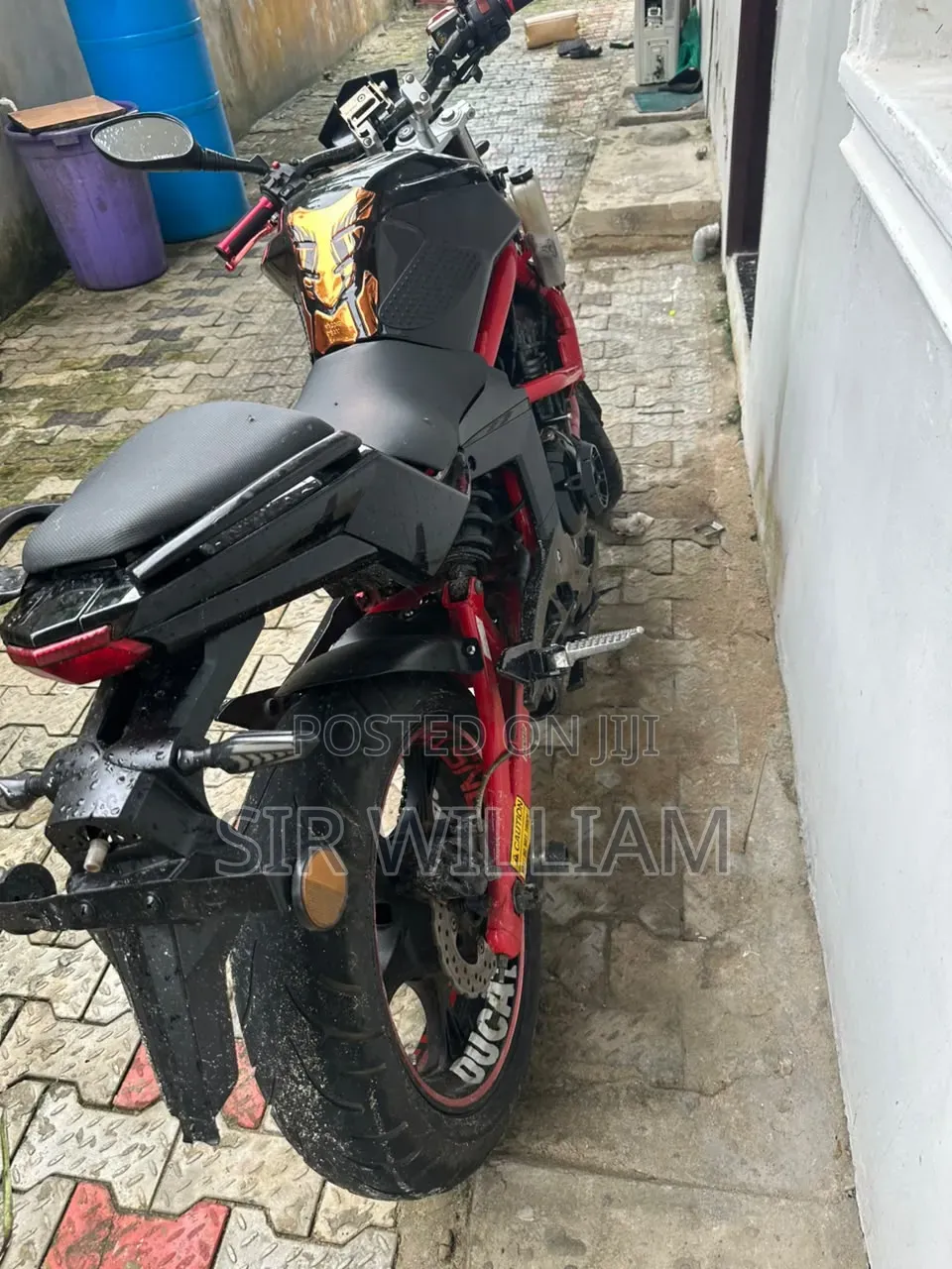 Ducati 2015 Black