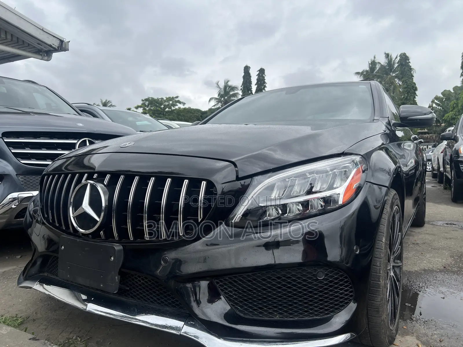 Mercedes-Benz C300 2019 Black