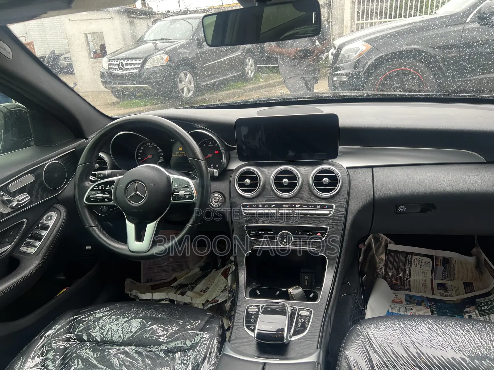Mercedes-Benz C300 2019 Black