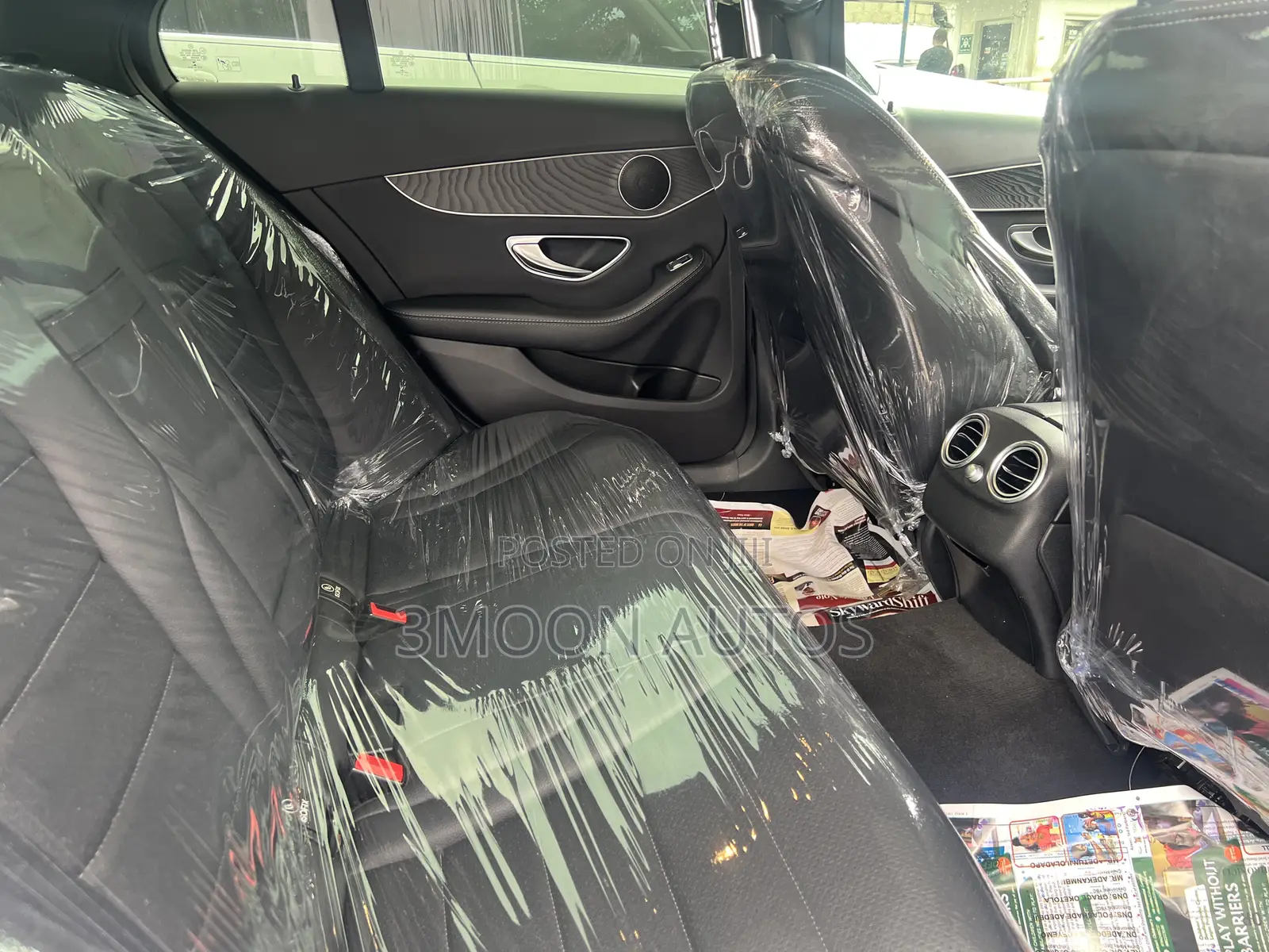 Mercedes-Benz C300 2019 Black