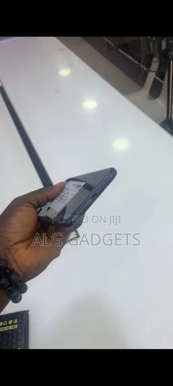 Apple iPhone XR 64 GB Black