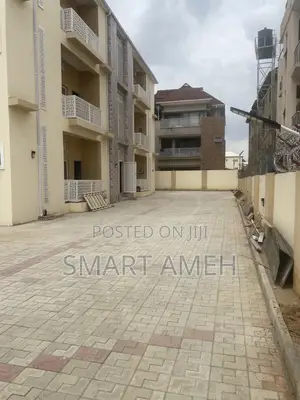 3bdrm Block of Flats in Jahi for rent