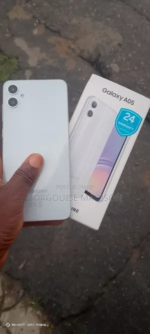 Samsung Galaxy A05 64 GB White