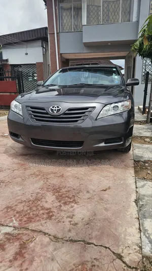 Toyota Camry 2009 Gray