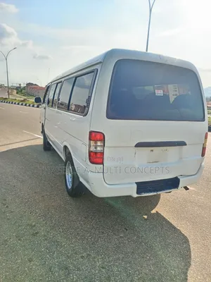King Long XML 2015 White