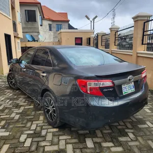 Toyota Camry LE 4dr Sedan (2.5L 4cyl 6A) 2012 Black