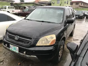 Honda Pilot 2004 Black