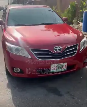 Toyota Camry 2011 Red