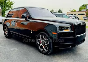 Rolls-Royce Cullinan 2024 Black