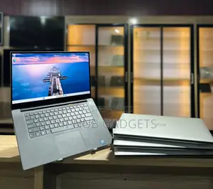 Laptop Dell XPS 15 7590 16GB Intel Core i7 SSD 512GB