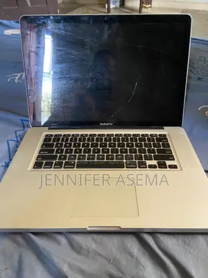 Laptop Apple MacBook 2012 8GB Intel Core i7 HDD+SSD 750GB