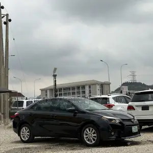 Toyota Corolla 2017 Black