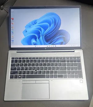 Laptop HP EliteBook 850 G8 8GB Intel Core i5 SSD 256GB