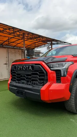 New Toyota Tundra 2024 Black