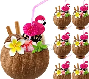 Natural Flamingo Straw Coconut Cups
