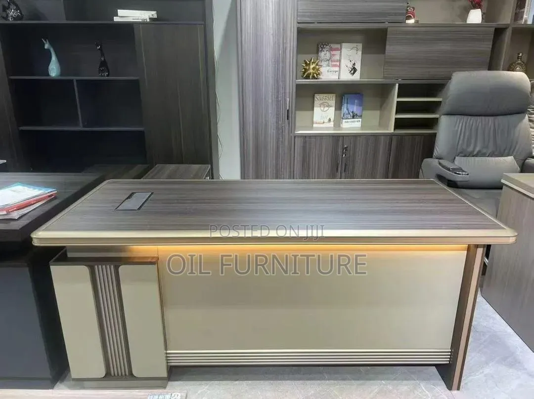 ​Luxury Director Desk With Side Drawer Extension Unit 1.6meter